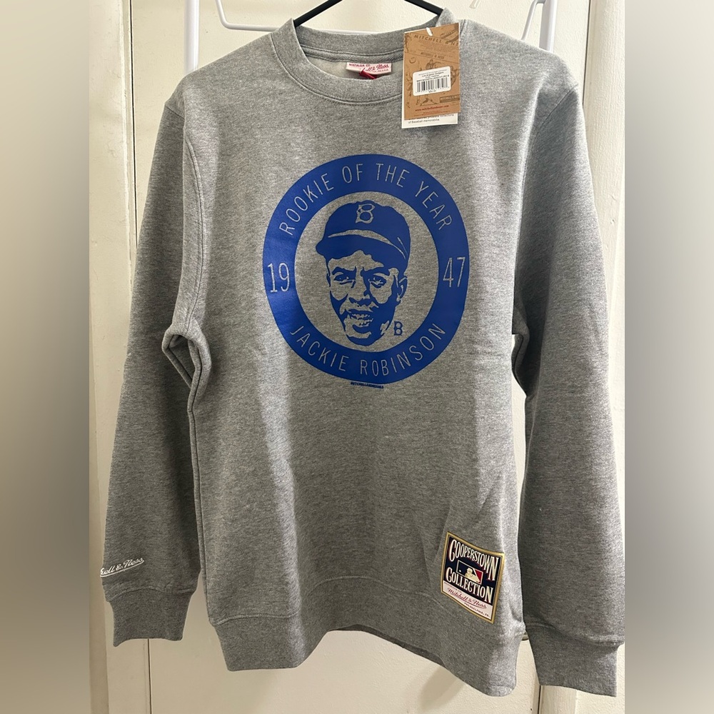 Mitchell & Ness Cooperstown Jackie Robinson Gray Crewneck. Size Small Men.NWT